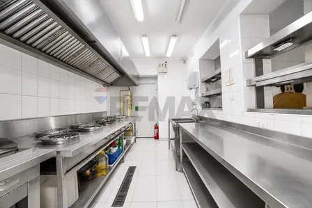 Casona Patrimonial Con Gran Potencial Zona D
