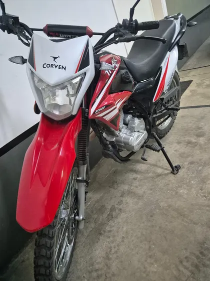 Vendo! Corven Triax 150 R3 Modelo 2022- Dueño