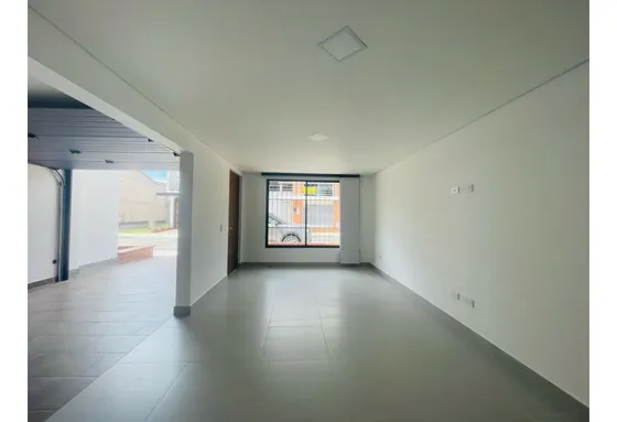 En Arriendo Casa Moderna La Ceja