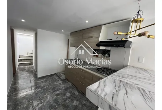 Venta De Casa Con Renta En Alto San Cayetano