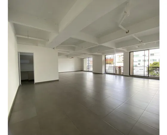 Oficina 138 M2 En Venta, Chico, Zona Financiera Y Comercial