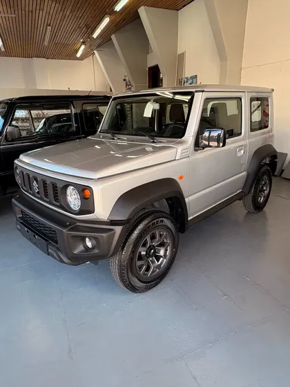 Suzuki Jimny 1.5 Glx At Monotone