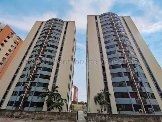 Jip 25-15544. Rent-a-house Vende Hermoso Y Cómodo Apartamento De 85mts2, 3 Hab, 2 Baños, Condominio Con Tanque Subterráneo, Ubicado En Urb. Base Aragua, Maracay, Edo Aragua 