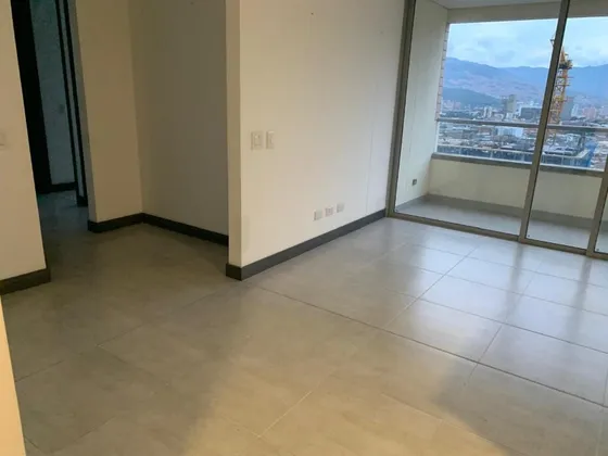 Apartamento En Arriendo Ubicado En El Poblado Sector Ciudad Del Rio (26949).