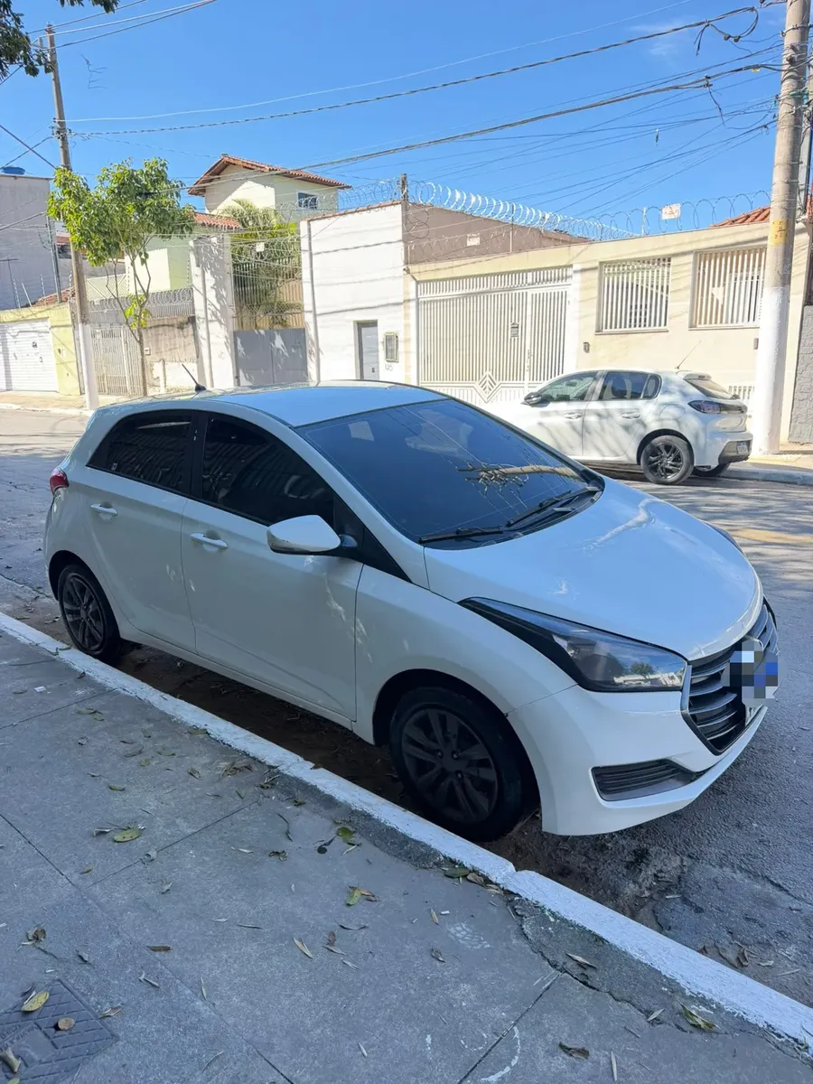 Hyundai Hb20 2016 1.0 Comfort Style Flex 5p — foto 2