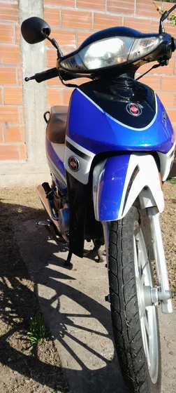 Moto 110 Full Llantas Y Disco