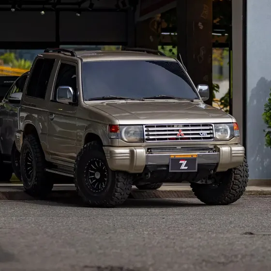 Mitsubishi Montero V 13 Vn 3.0