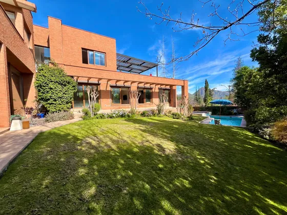 Casa En Venta En El Huinganal