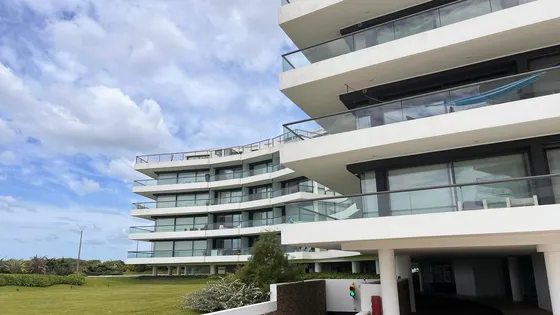 Espectacular Depto En Venta - Edificio Blue Bird, Punta Del Este Uruguay 