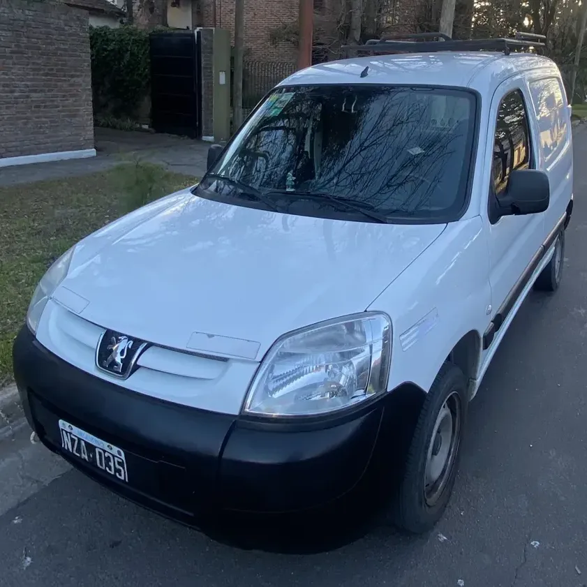 Peugeot Partner 1.4 Furgon Presence Aa