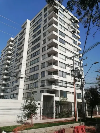 Amplio Departamento En Venta 1d 1b + Estacionamiento