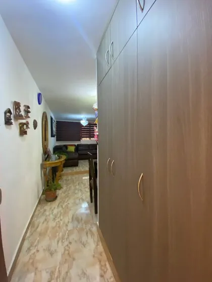 María Gabriela Garcia Inzitu Realtors Vende Práctico Apartamento Iluminado Y Fresco, Ubicado En El Planta Baja Del Exclusivo Conjunto Residencial El Tulipán, San Diego.