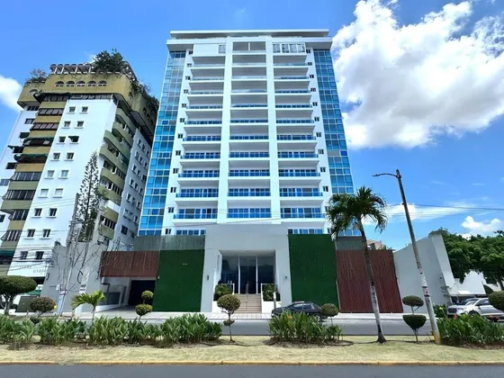Apartamentos Con Vista Al Mar , Piso Alto 