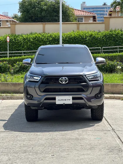 Toyota Hilux 2.4 Diésel 4x4