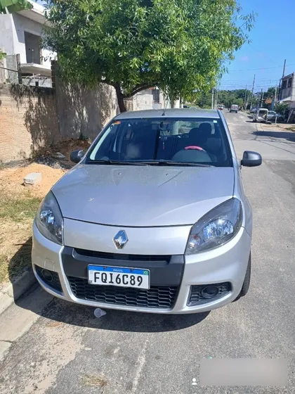 Renault Sandero 1.0 16v Expression Hi-flex 5p