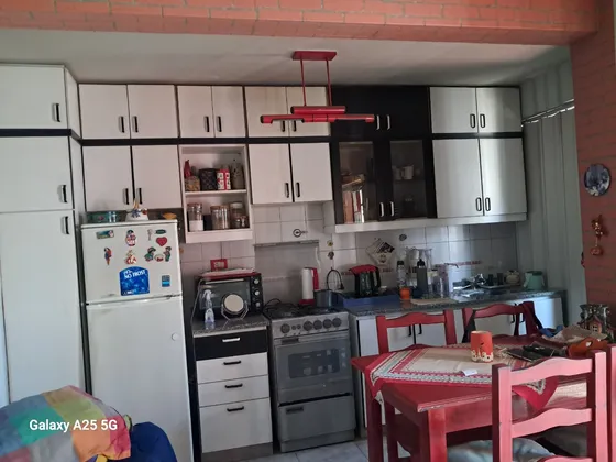 Se Vende Departamento Monoambiente Al Frente Con Balcón, Impecable Estado En Ramos Mejí