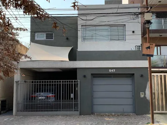 Casa En Venta En Haedo Norte