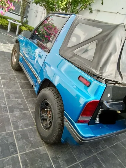 Chevrolet Tracker 1.6 Convertible 4x4 At