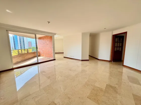 Excelente Apartamento En Venta En Laureles Segundo Parque