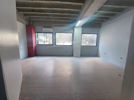 Pgm Alquila Oficina De 84m2 Al Lado Del Sambil La Candelaria