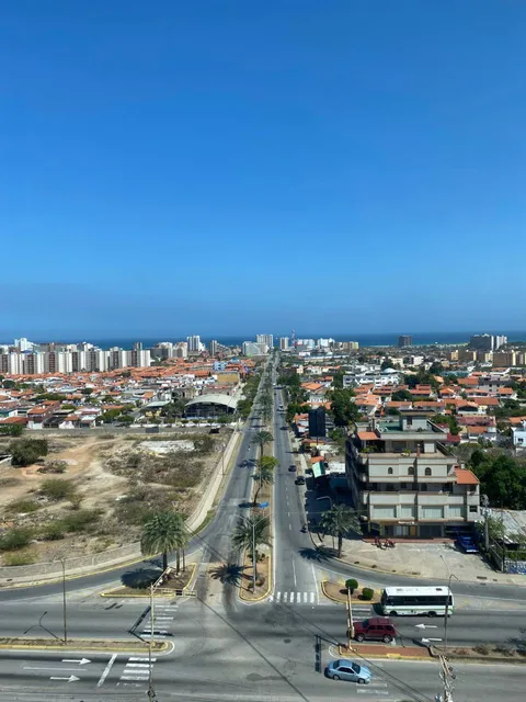 Apartamento En Venta En Res 4 De Mayo, Porlamar
