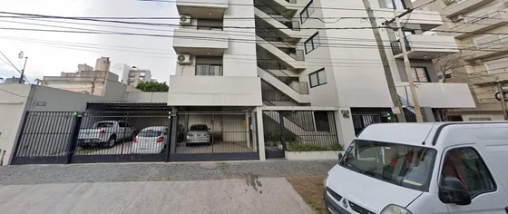 Cochera En Venta - 13mts2 - Caseros