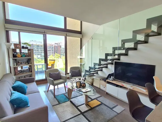 Amplio Y Cómodo Loft En Excelente Ubicación