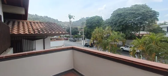 Alquiler De Planta Alta De Casa En La Trinidad Msx5