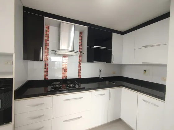 Arriendo Apartamento En El Tesoro
