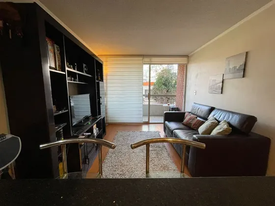 Departamento En Venta De 2 Dorm. En Las Condes