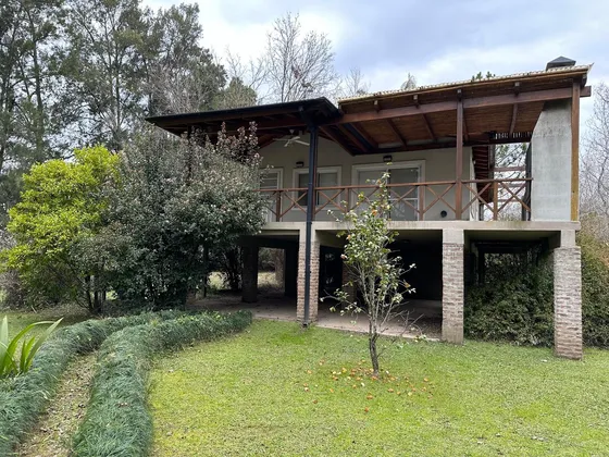 Casa En  Venta En El Delta De Tigre Con Frente Al Río Toro