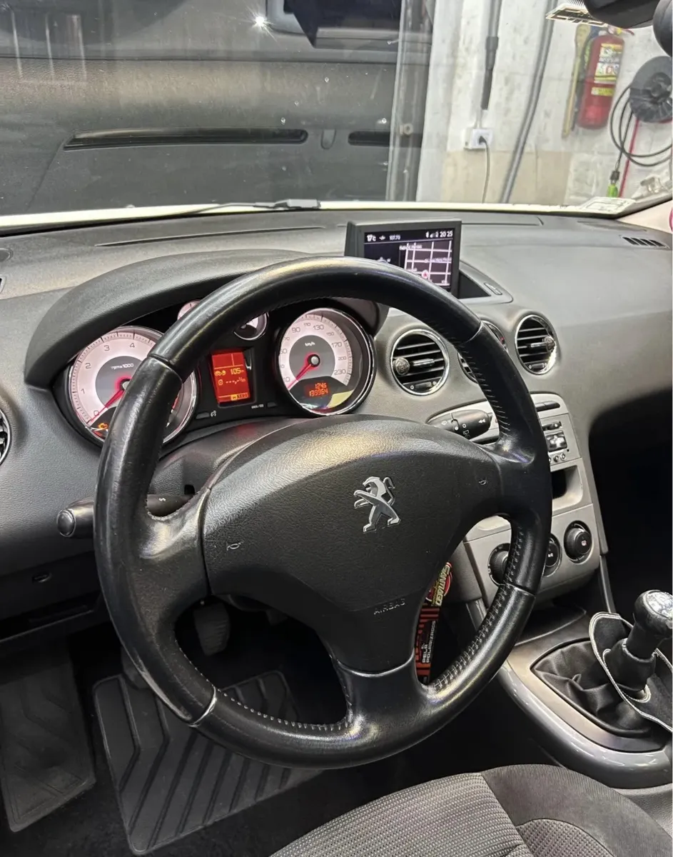 Peugeot 308 1.6 Allure Nav 115cv523132522788956165