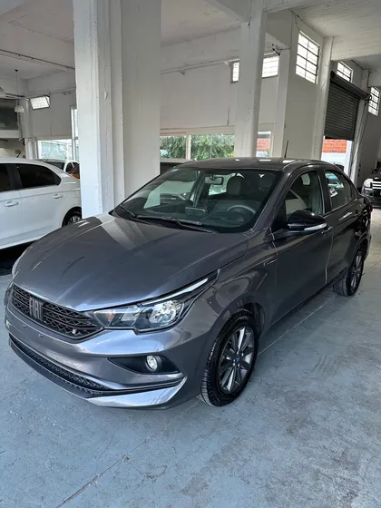Fiat Cronos 1.3 Stile Mt