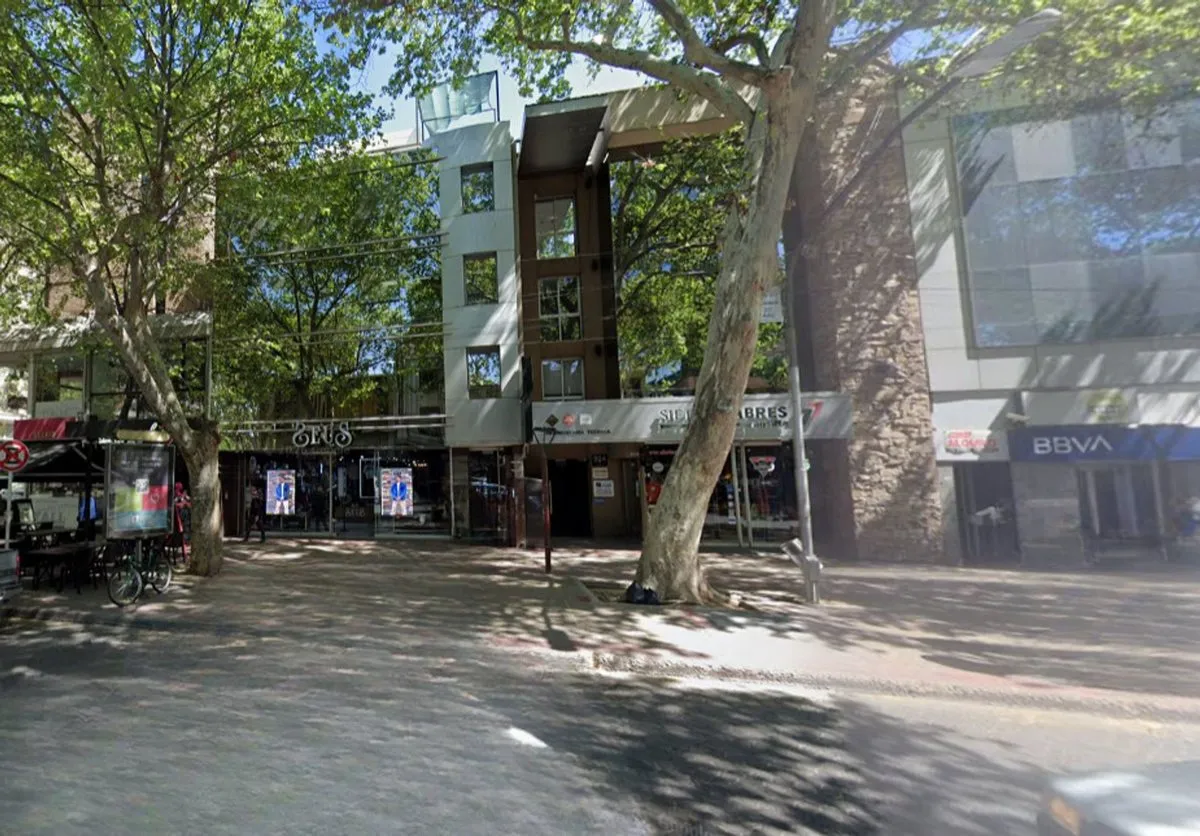 Office for Rent on Av. San Martín, Mendoza