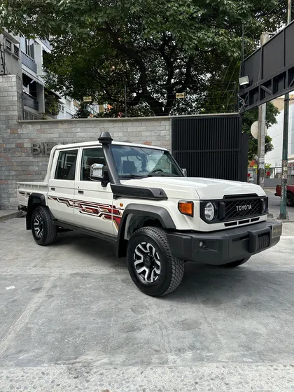 Toyota Lc 79 Lx-z