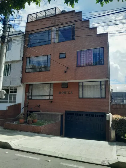 Vendo O Permuto Apartamento Duplex En Bogota Cedritos $460 Millones. Permuto Por Casa En Chia Igual O Menor Valor. Propong