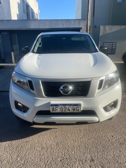 Nissan Frontier 2.3 S Cd 4x2 Mt
