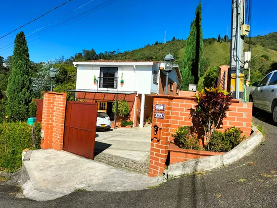 Venta Casa En La Doctora Sabaneta