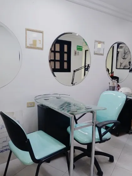 Se Alquila Espacio Para Manicurista En Sabana Grande
