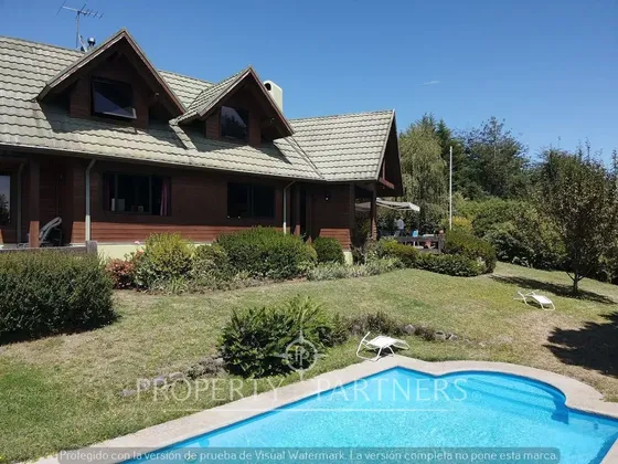 Espectacular Casa Con Vista Al Lago