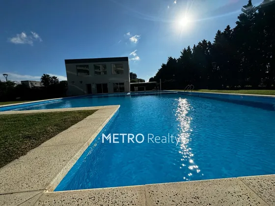 Departamento De 3 Ambientes  En Venta Con Vista Al Lago Central Y Balcon Aterrazado