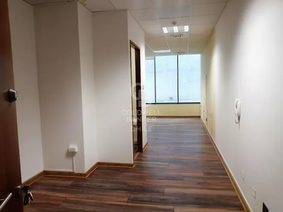 Venta Oficina En Las Condes