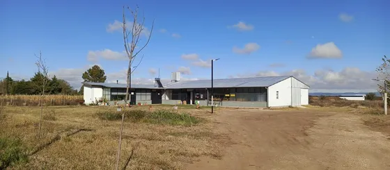 Venta De Local Comercial Con Amplio Terreno N044am