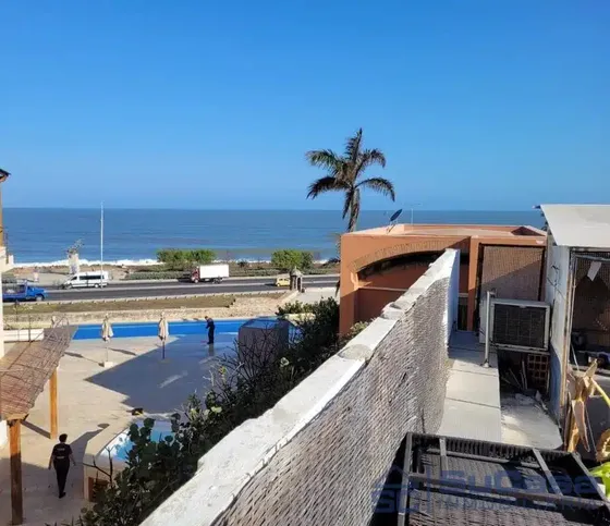Edificio Con Amplias Posibilidades, Excelente Ubicación Cod. 33638