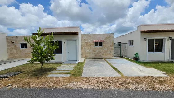 Amplia Casa En Renta En Ciudad Del Sol, Bávaro