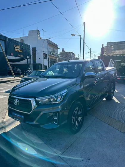 Toyota Hilux Pick-up 2.8 Cd Srx 177cv 4x4