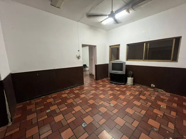 Casa / Venta / La Florida / C 200m2- T 700m2/ 3b -6p