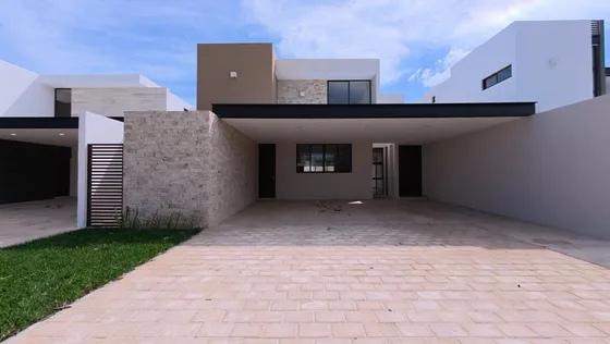Casa En Venta Al Norte De Mérida En Privada