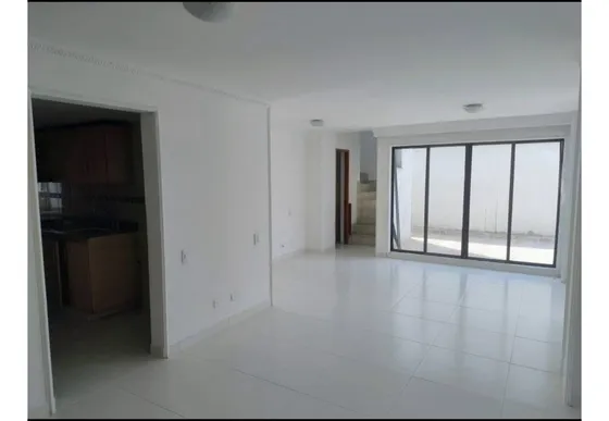Venta Amplio Penthouse En Alamos, Pereira 