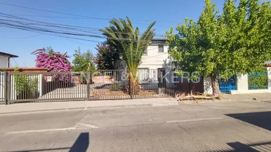 Casa Comercial Barrio El Tenis